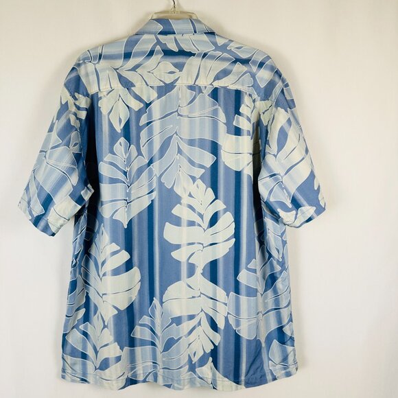 Tommy Bahama Shirt Mens Large Blue White Silk Floral Hawaiian Button-Up Casual - Picture 2 of 11